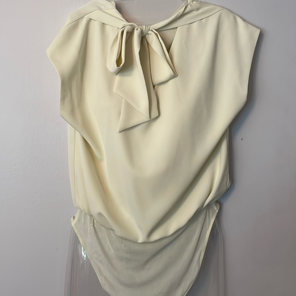 Cowl Neck Tank with Tie in Back Size L - Picture 2 of 2